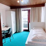Vitalesca 3*