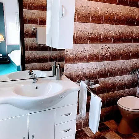 Hotell Vitalesca 3*